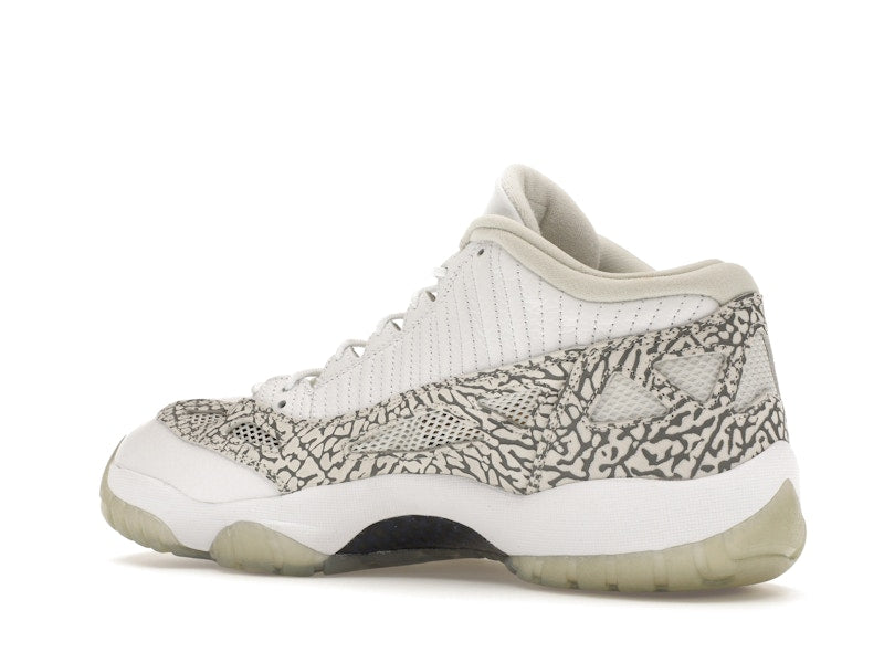 Jordan 11 Retro Low IE Cobalt (2015)