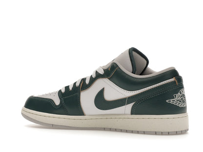 Jordan 1 Low SE Oxidized Green