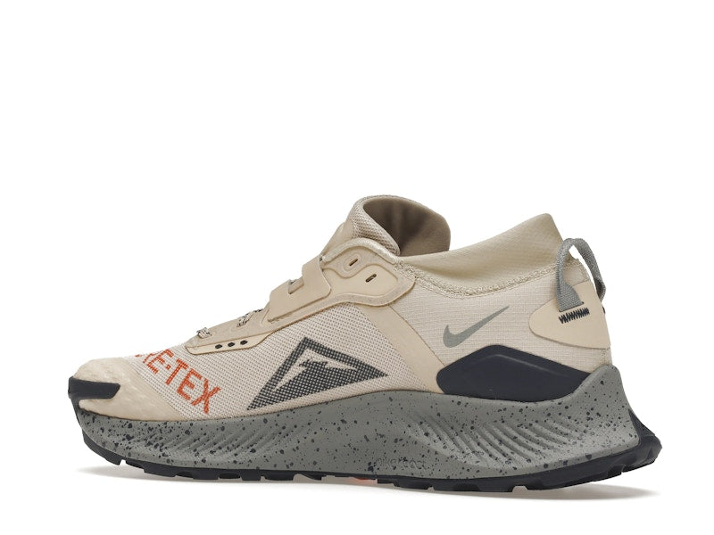 Nike Pegasus Trail 3 Gore-Tex Rattan Campfire Orange