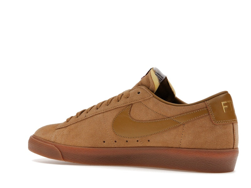 Nike SB Blazer Low GT Supreme Golden Beige