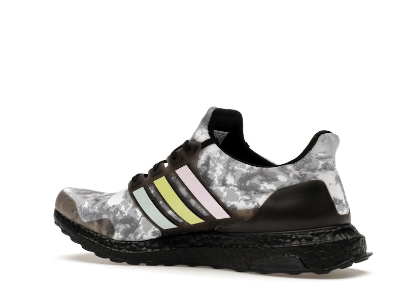 adidas Ultra Boost Sky Tint Black