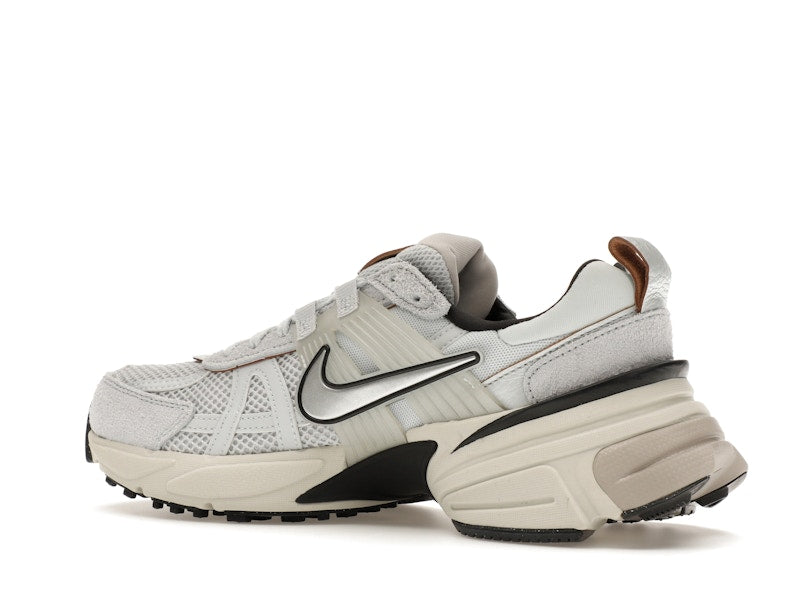 Nike V2K Run Pure Platinum Chrome (Women's)