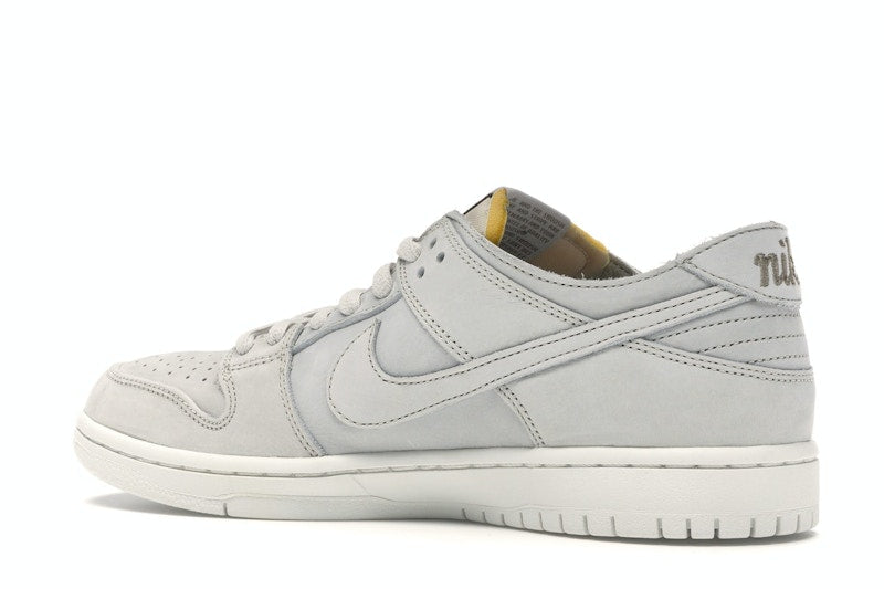 Nike SB Dunk Low Decon Light Bone