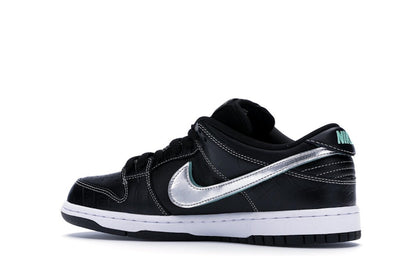 Nike SB Dunk Low Diamond Supply Co. Black Diamond