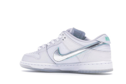 Nike SB Dunk Low Diamond Supply Co. White Diamond