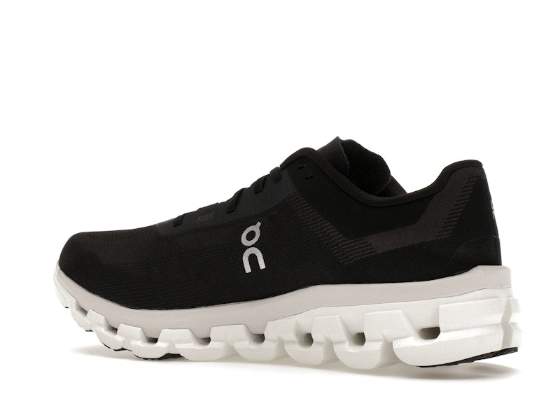 On Running Cloudflow 4 Black White