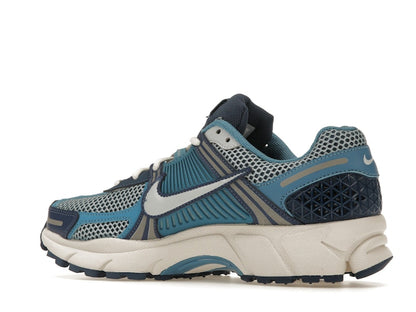 Nike Zoom Vomero 5 Mystic Navy Worn Blue