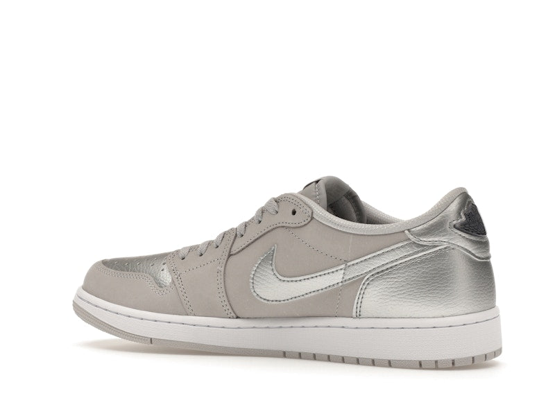 Jordan 1 Low OG Metallic Silver