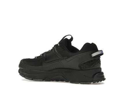 Nike Zoom Vomero Roam Triple Black (Women's)