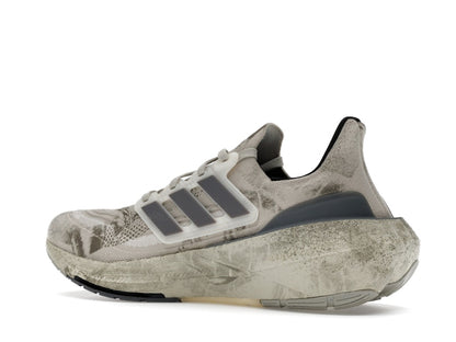 adidas Ultra Boost Light Worn-Out