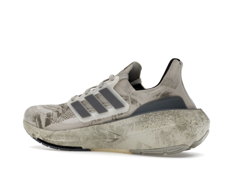 adidas Ultra Boost Light Worn-Out