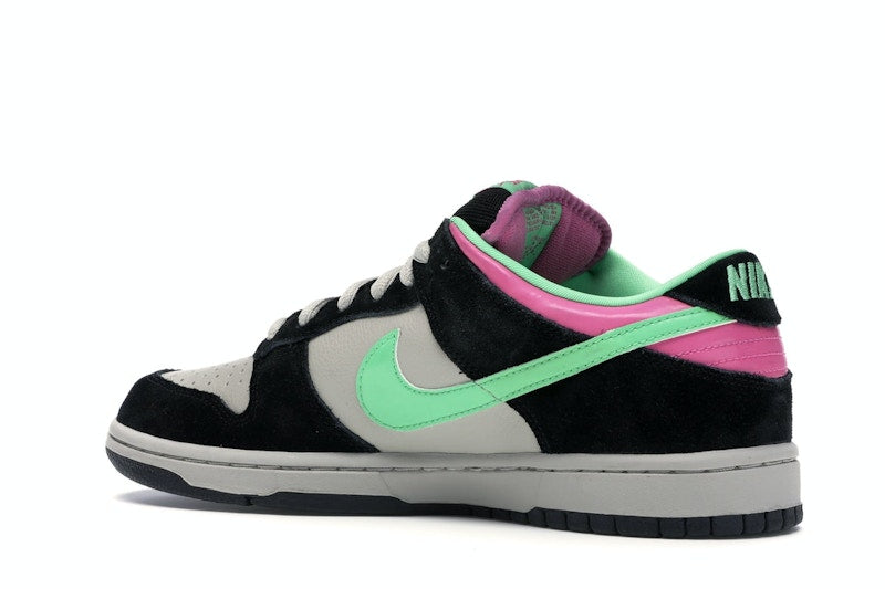 Nike SB Dunk Low Magnet Light Poison Green