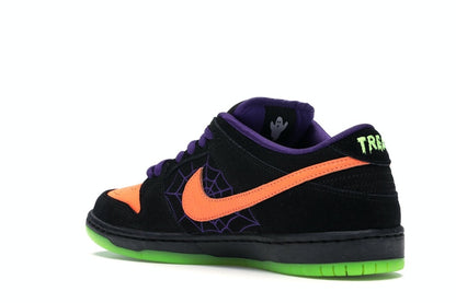 Nike SB Dunk Low Night of Mischief Halloween