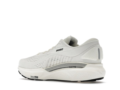 Brooks Adrenaline GTS 24 Coconut Black White Sand