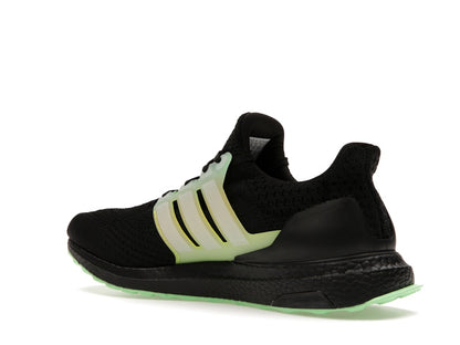adidas Ultra Boost 5.0 DNA Black Beam Green