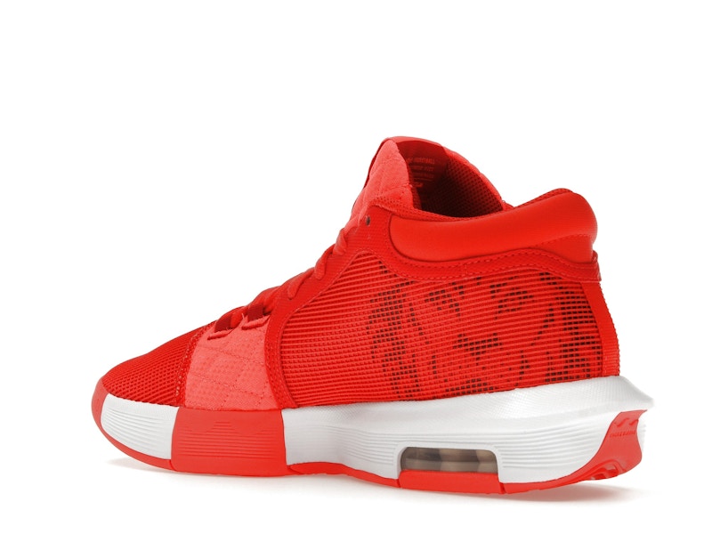 Nike LeBron Witness 8 Light Crimson