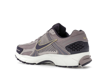 Nike Zoom Vomero 5 Platinum Violet