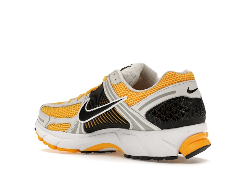 Nike Zoom Vomero 5 Photon Dust Laser Orange