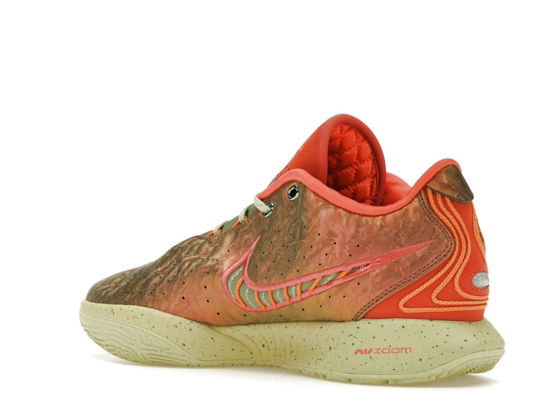 Nike LeBron 21 Queen Conch
