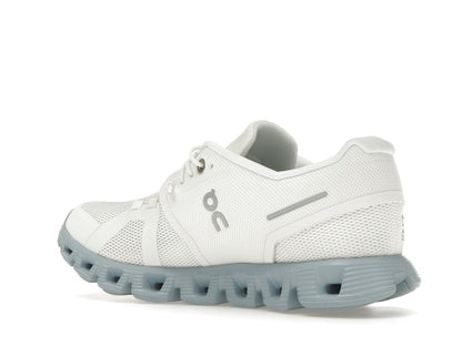 On Running Cloud 5 White Chambray (Women's)