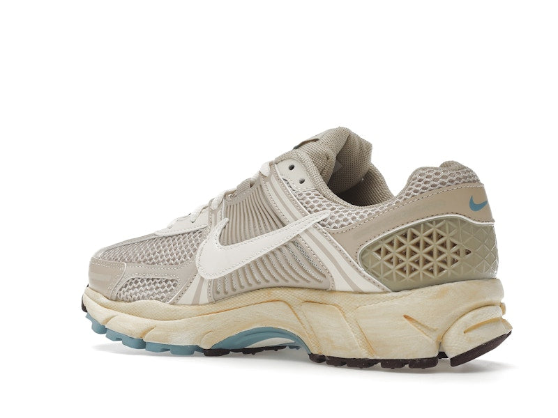 Nike Zoom Vomero 5 Oatmeal (Women's)