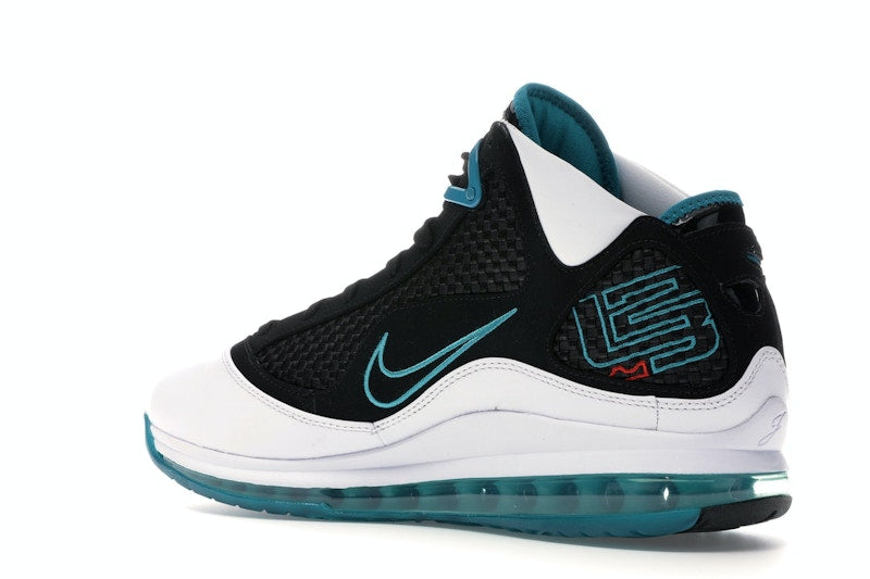 Nike LeBron 7 NFW Red Carpet (2019)