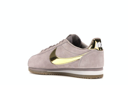 Nike Classic Cortez SE Diffused Taupe Metallic Gold (Women's)