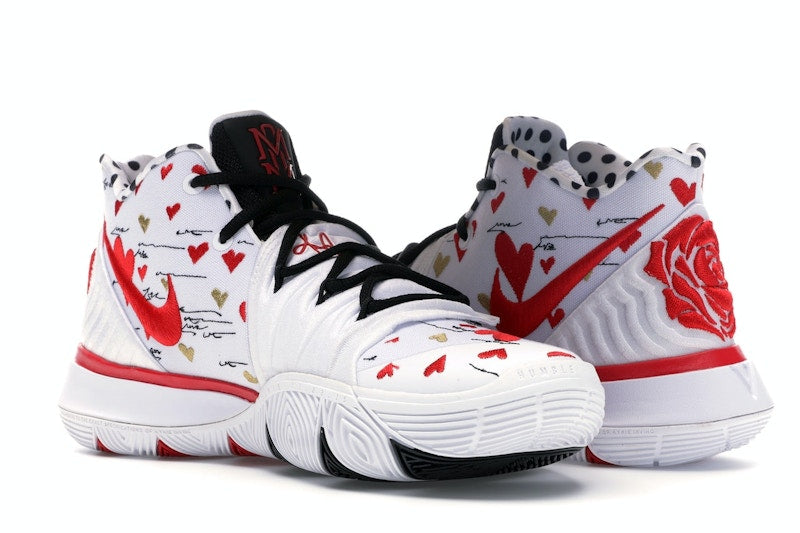 Nike Kyrie 5 Sneaker Room Mom White