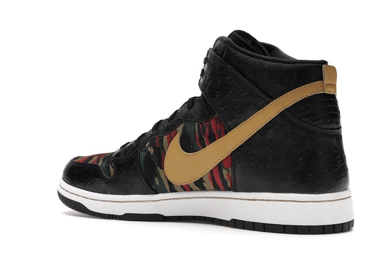 Nike Dunk CMFT Tiger Camo