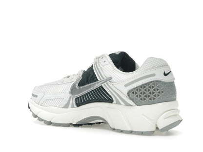 Nike Zoom Vomero 5 White Armory Navy (Women's)