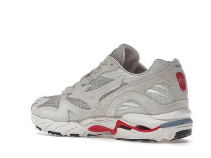 Mizuno Wave Rider 10 Highsnobiety