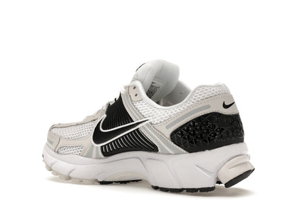 Nike Zoom Vomero 5 White Black