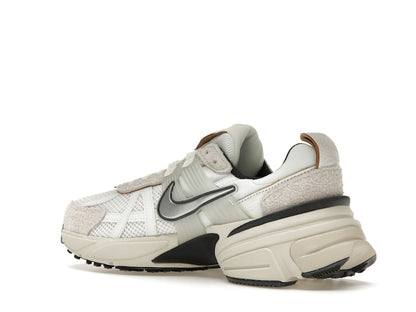 Nike V2K Run Summit White Light Orewood Brown (Women's)