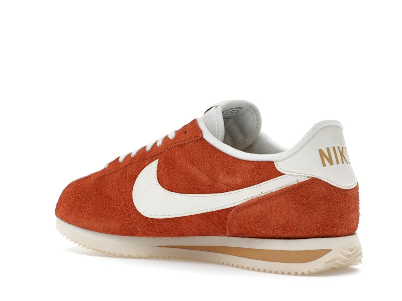 Nike Cortez SE Suede Dark Russet Flax Muslin Sail
