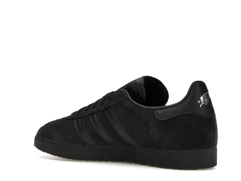 adidas Gazelle All Black Silver Metallic