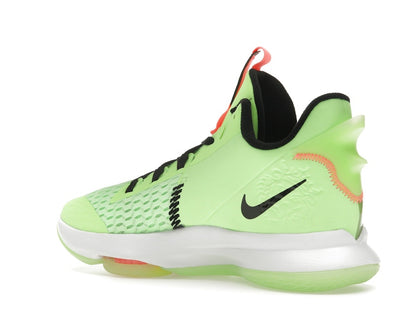 Nike LeBron Witness 5 Grinch