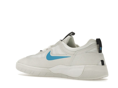 Nike SB Nyjah Free 2 Summit White Chile Red