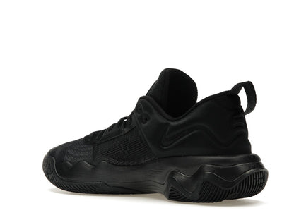 Nike Giannis Immortality 3 Triple Black