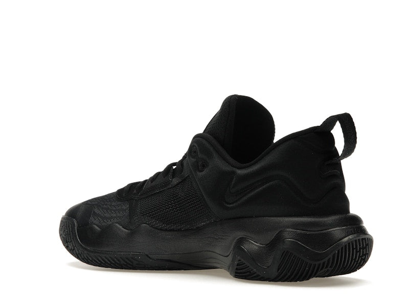 Nike Giannis Immortality 3 Triple Black