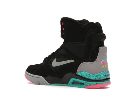 Nike Air Command Force Spurs