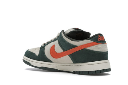Nike SB Dunk Low Eire