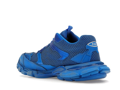 Track.3 Blue