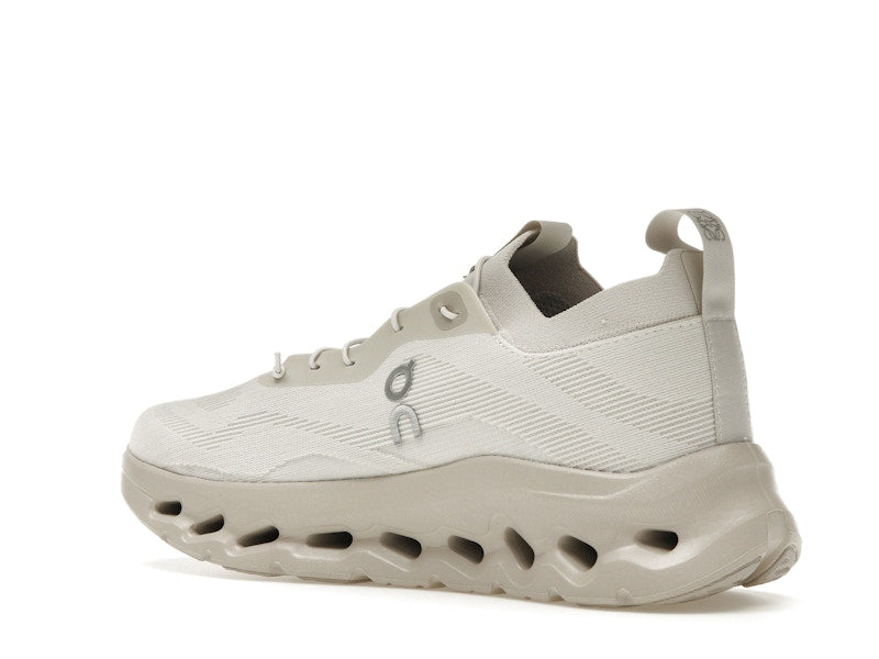 On Running Cloudtilt Loewe Sand