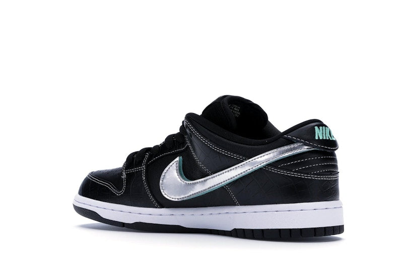 Nike SB Dunk Low Diamond Supply Co. Black Diamond