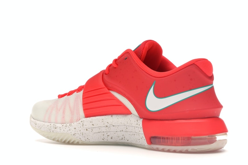 Nike KD 7 Christmas Eggnog
