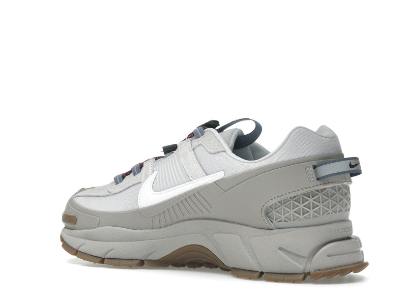 Nike Zoom Vomero Roam College Grey White Gum