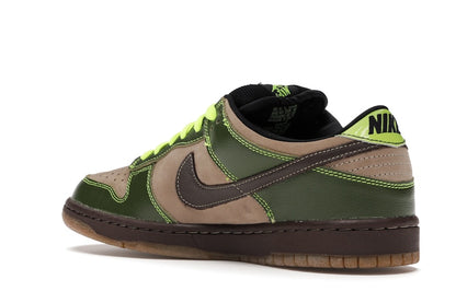Nike SB Dunk Low Jedi