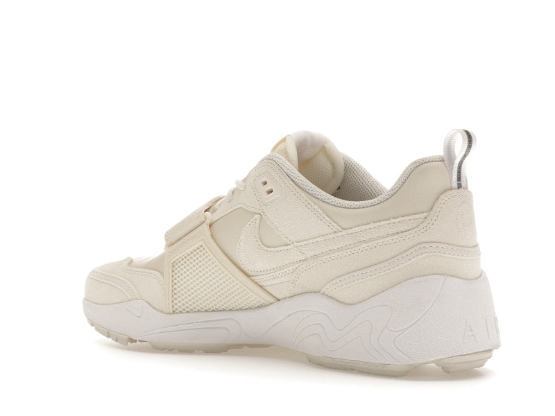 Nike Zoom Field Jaxx SP Travis Scott Sail