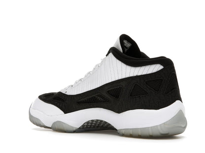 Jordan 11 Retro Low IE White/Black (2011)