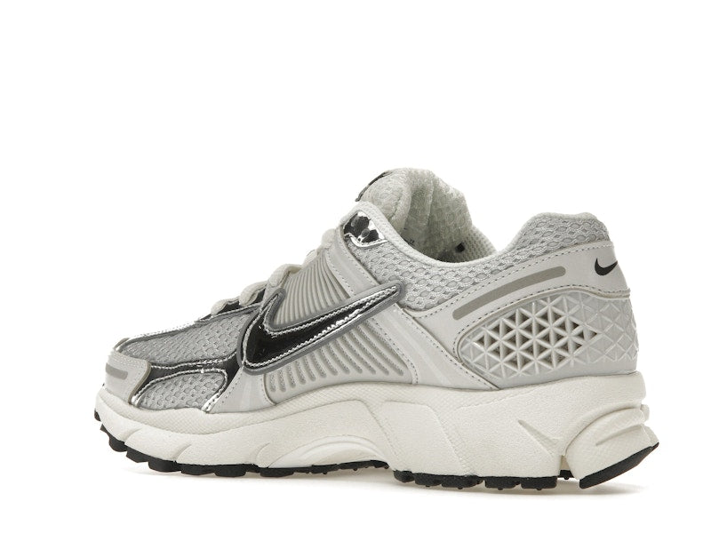 Nike Zoom Vomero 5 Photon Dust Metallic Silver (Women's)
